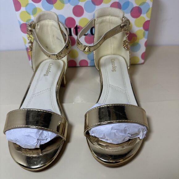Cutedog Girls Gold Princess Shoes Size 2 Block Heel Ankle Buckle Strap and Charm - Picture 5 of 11